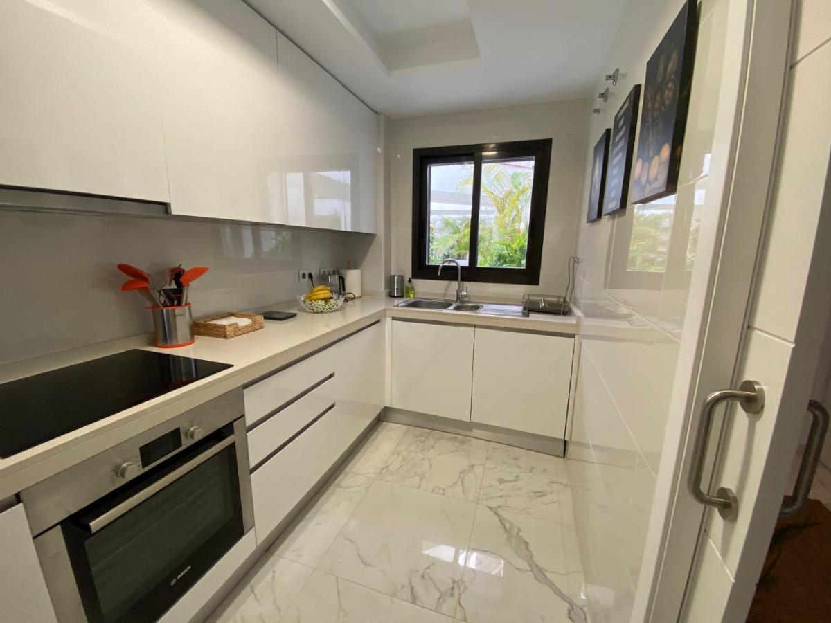 Casares Del Mar Luxury Apartment Малага Екстер'єр фото