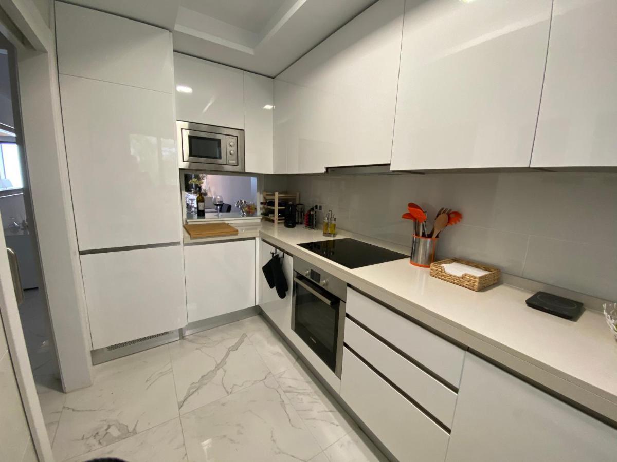 Casares Del Mar Luxury Apartment Малага Екстер'єр фото