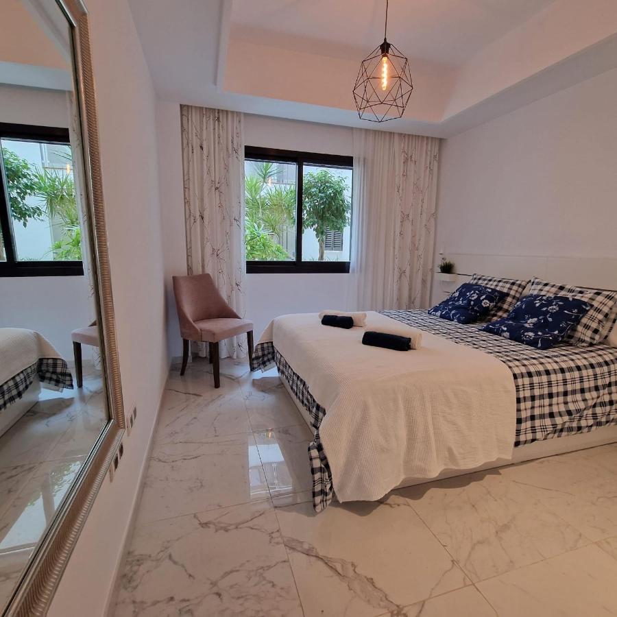 Casares Del Mar Luxury Apartment Малага Екстер'єр фото