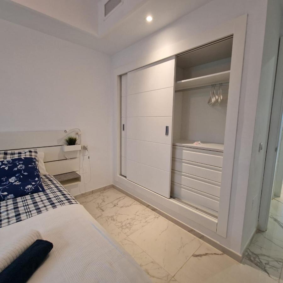 Casares Del Mar Luxury Apartment Малага Екстер'єр фото