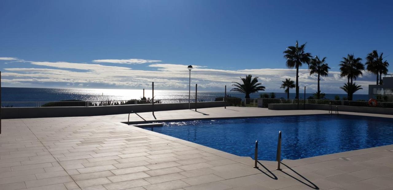 Casares Del Mar Luxury Apartment Малага Екстер'єр фото