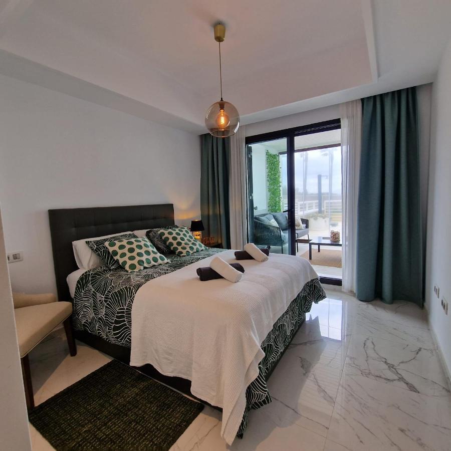 Casares Del Mar Luxury Apartment Малага Екстер'єр фото