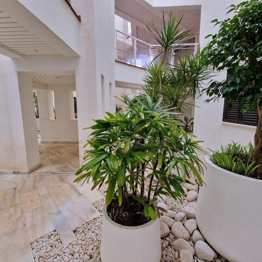 Casares Del Mar Luxury Apartment Малага Екстер'єр фото